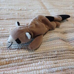 1995 Ringo the Racoon Ty Beanie Babies Collection
